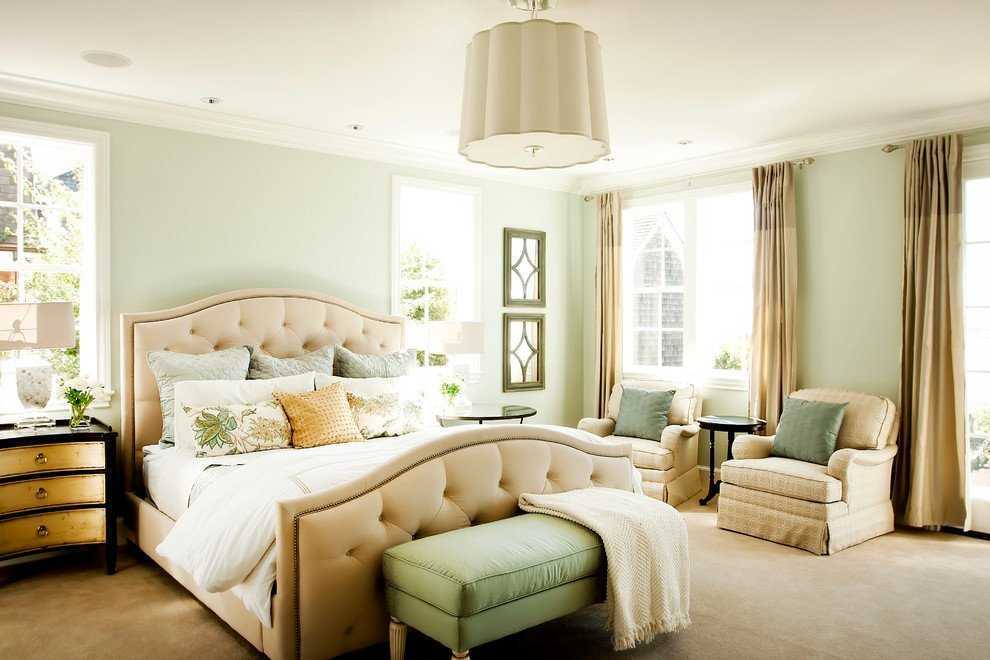 traditional-bedroom12.jpg